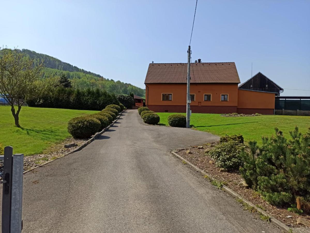 Apartman Vesele Decin Esterno foto